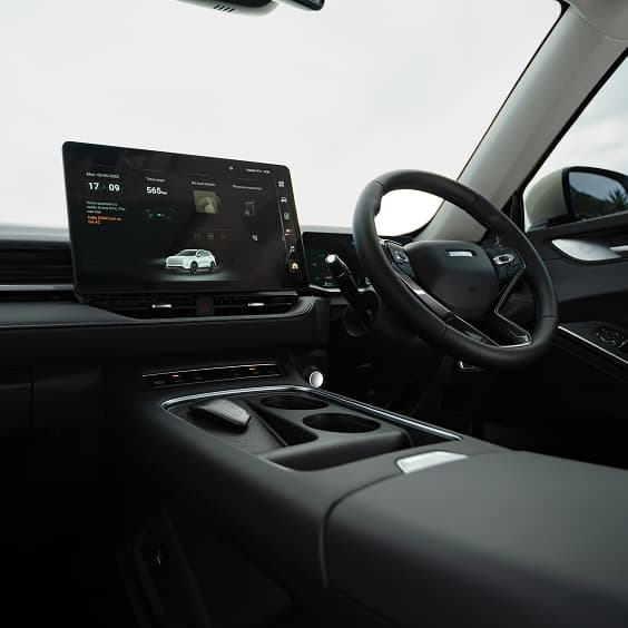 HAVAL H6 front cabin