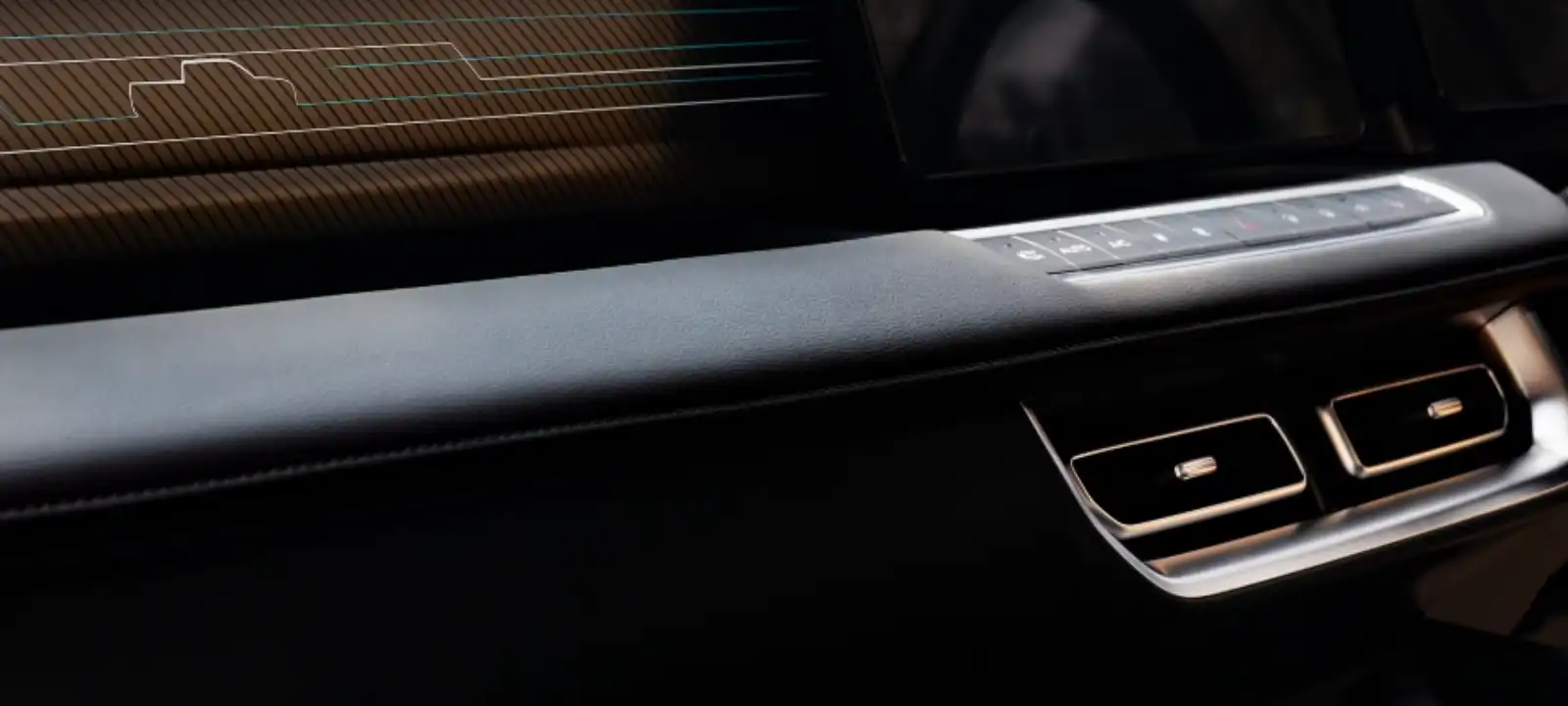 GWM P300 LTD cabin stitching detail
