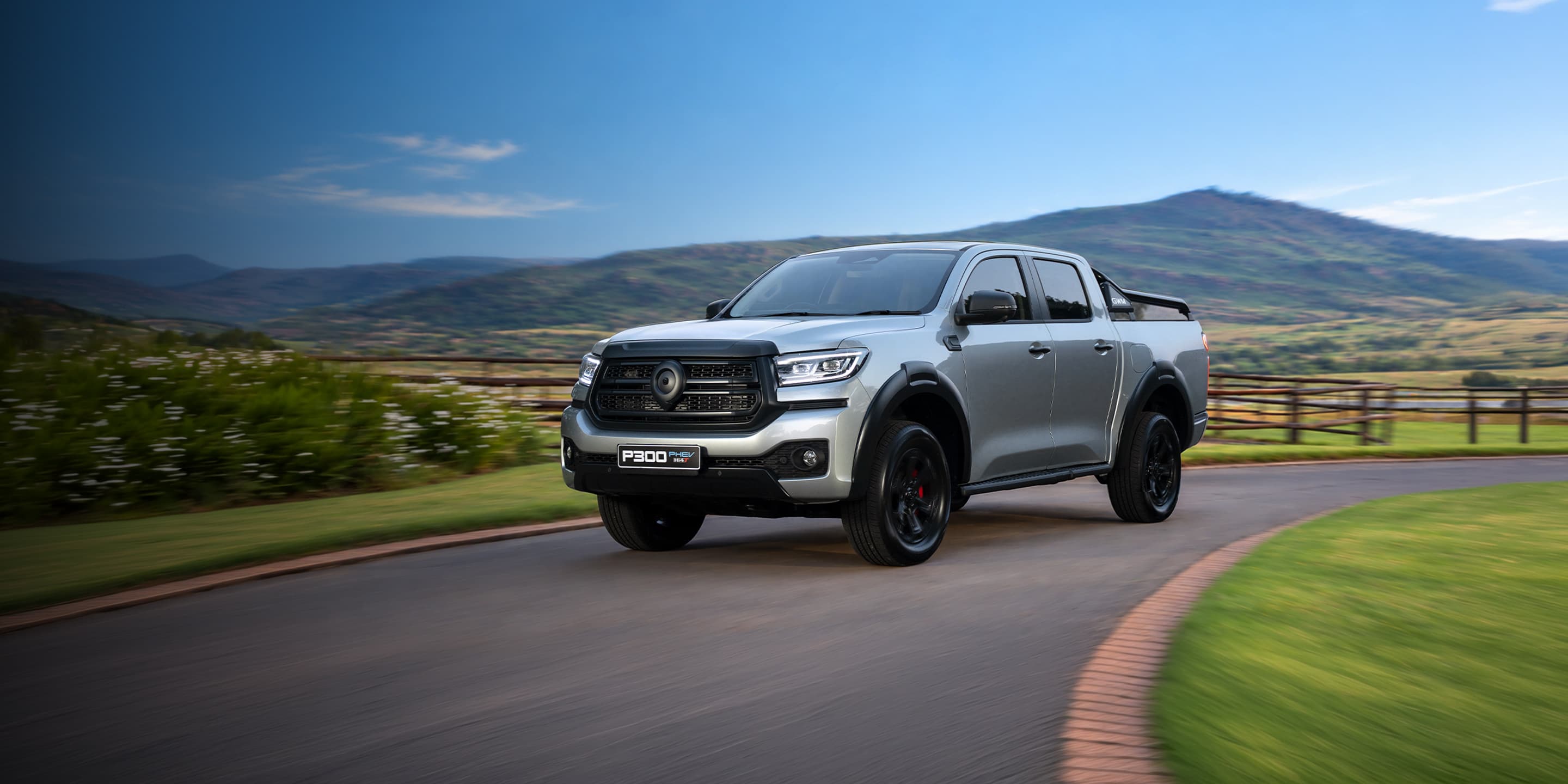 GWM P300 PHEV hero