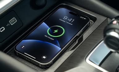 P300 PHEV wireless charging